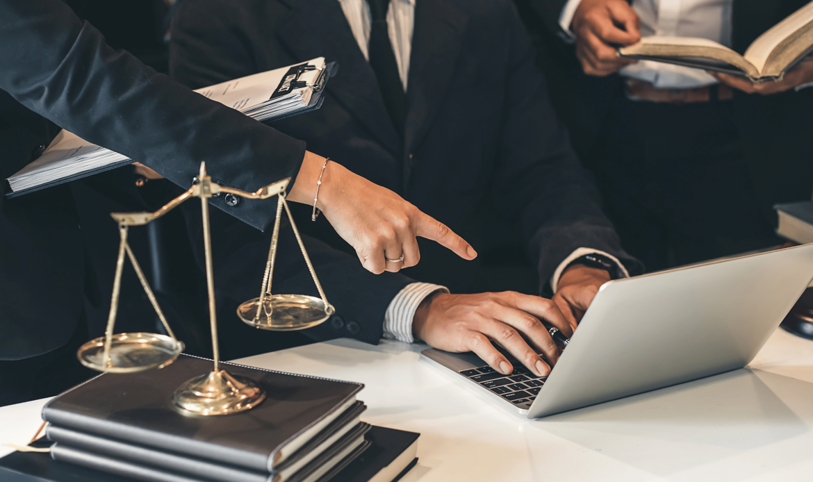 Stratégies pour gérer les pics d’activité des avocats sans compromettre la qualité